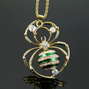 🎃 Green Spider Necklace 🎃